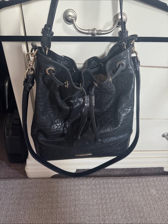 Brahmin Handbags - Brahmin Black Croc-Embossed Drawstring Hobo with Gold Accents